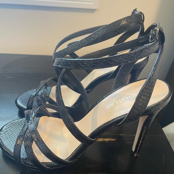 Le Chateau Strappy Sandal Heels Size 7 - Picture 2 of 4